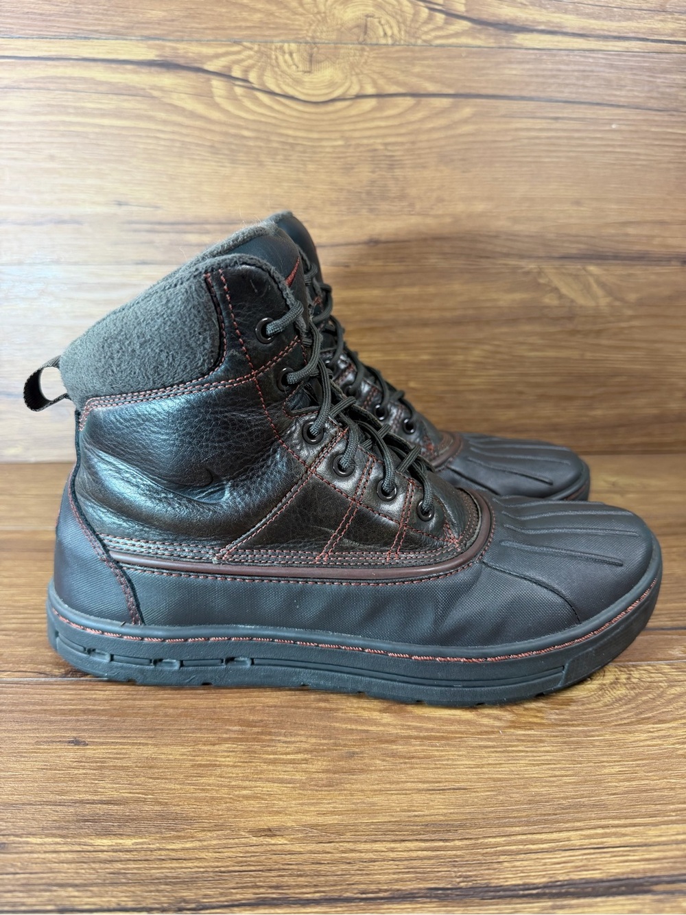 Nike ACG Woodside Leather Boots Lace Up Sneakers Men’s Size 8 Shoes‎